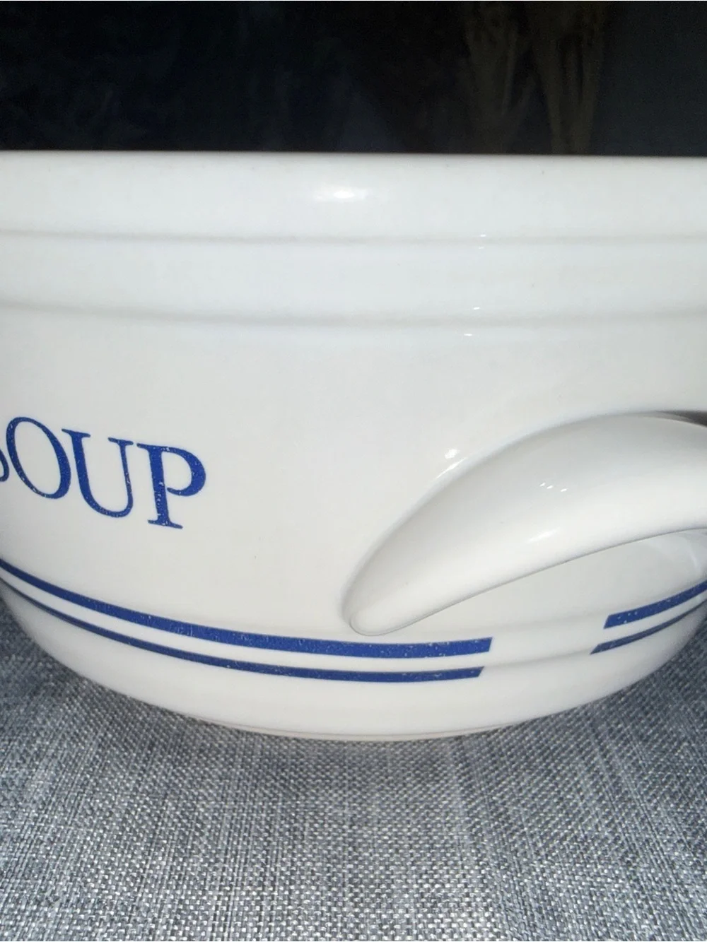 Vintage Chicken Soup Bowl Crock Blue White Milk Glass F.T.D.A Korea 6” Handles